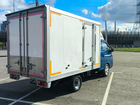 2013 Hyundai Porter II, синий, 1480000 рублей - вид 6