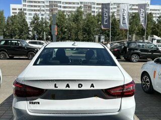 2026 Lada (ВАЗ) Vesta I Рестайлинг (NG), белый, 1785000 рублей, вид 5