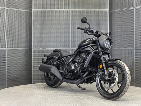 2025 Honda CMX 1100 Rebel, чёрный, 1377000 рублей, вид 2