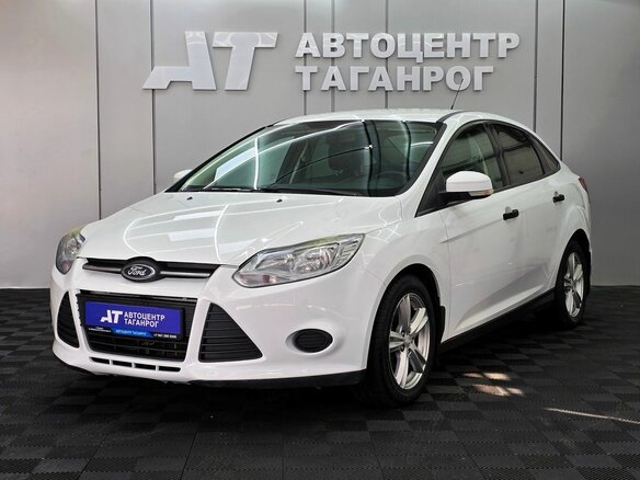 2013 Ford Focus III, белый, 899000 рублей