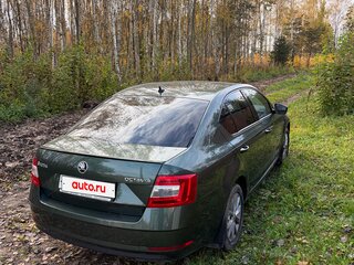 2020 Skoda Octavia III (A7) Рестайлинг, зелёный, 1780000 рублей, вид 4