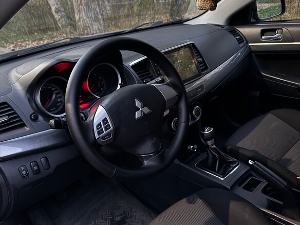 2008 Mitsubishi Lancer X, синий, 900000 рублей - вид 14