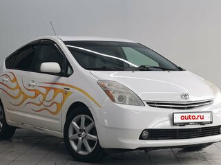 2006 Toyota Prius II Рестайлинг (XW20), белый, 750000 рублей, вид 3