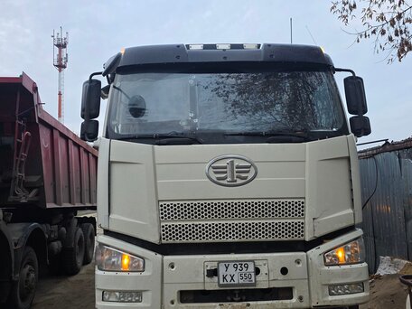 2022 FAW J6 CA3250, белый, 2800000 рублей, вид 2