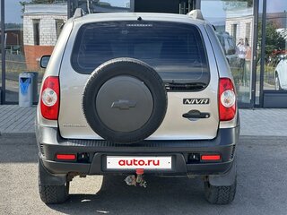 2015 Chevrolet Niva I Рестайлинг, серый, 599000 рублей, вид 4
