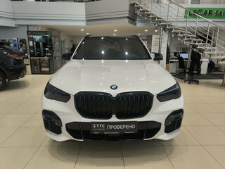 2022 BMW X5 30d IV (G05/G18), белый, 9350000 рублей, вид 2