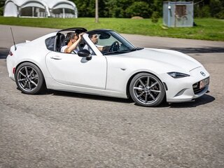 2022 Mazda MX-5 RF IV (ND), белый, 4500000 рублей, вид 1