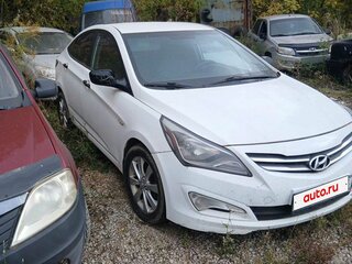 2016 Hyundai Solaris I Рестайлинг, белый, 381100 рублей, вид 2