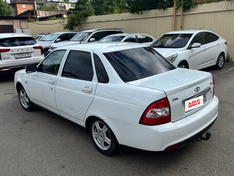 2014 Lada (ВАЗ) Priora I Рестайлинг, белый, 425000 рублей, вид 4