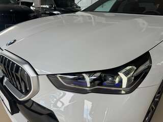 2025 BMW 5 серии 523d VIII (G60/G61/G68), белый, 7650000 рублей, вид 5