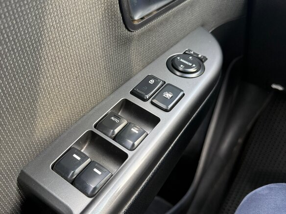 2016 Kia Rio III Рестайлинг, серый - вид 13