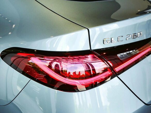 2026 Mercedes-Benz GLC Coupe 260 II (C254), голубой, 7900000 рублей - вид 7