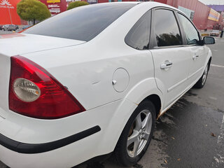 2007 Ford Focus II, белый, 235000 рублей, вид 2