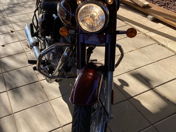 2024 Royal Enfield Bullet 350, пурпурный, 450000 рублей - вид 11