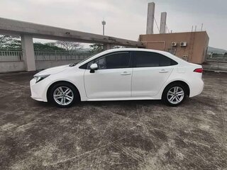 2022 Toyota Levin XII (E210), белый, 1150000 рублей, вид 4