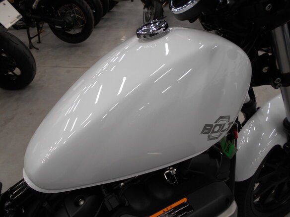 2013 Yamaha XV950 Bolt, белый, 660000 рублей - вид 18