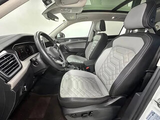 2023 Volkswagen Tayron I Рестайлинг, белый, 1850000 рублей, вид 4