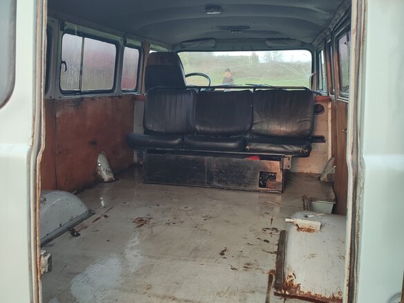 2001 УАЗ 2206, серый, 230000 рублей - вид 2