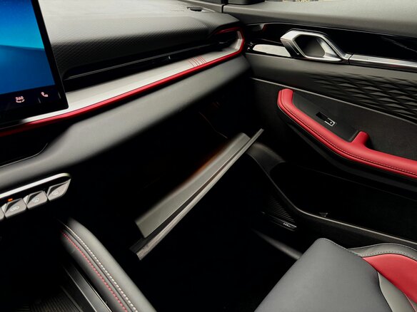 2026 Geely Coolray I Рестайлинг 2, серый, 2916000 рублей - вид 26