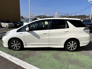 2015 Honda Fit Shuttle I Рестайлинг, белый, 713000 рублей, вид 5
