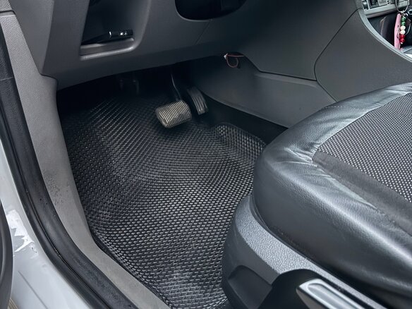 2011 Ford Focus II Рестайлинг, белый, 860000 рублей - вид 7