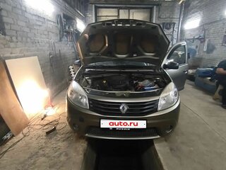 2011 Renault Sandero I, серый, 500000 рублей, вид 1