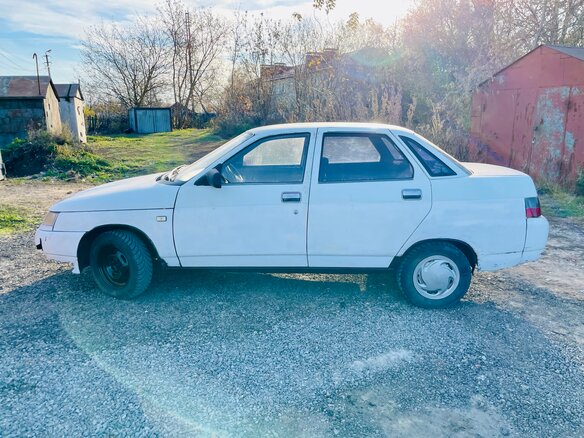 2001 Lada (ВАЗ) 2110, белый, 45000 рублей - вид 2