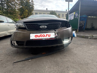 2012 Kia Cerato 6-speed II, бежевый, 300000 рублей, вид 1