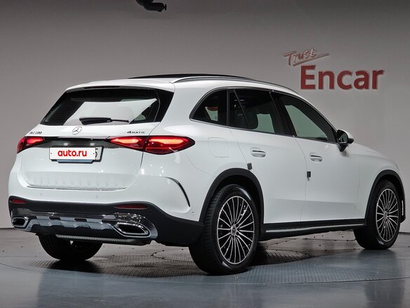 2025 Mercedes-Benz GLC 300 II (X254), белый - вид 1