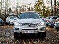 2006 Mercedes-Benz M-Класс 280 II (W164), серебристый, 1087000 рублей - вид 2