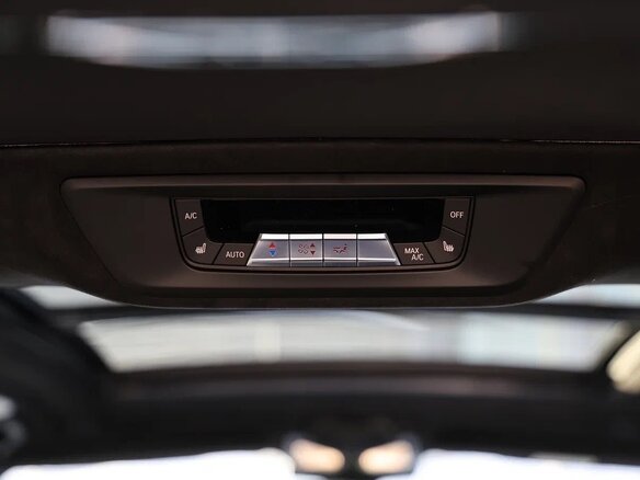 2026 BMW X7 40d I (G07) Рестайлинг, серый, 17750000 рублей - вид 27