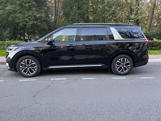 2021 Kia Carnival IV, чёрный, 3350000 рублей, вид 5