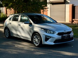 2018 Kia Ceed III, серый, 1595000 рублей, вид 2