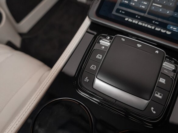 2025 Mercedes-Benz V-Класс Extra Long 300 d экстра длинный III (W447) Рестайлинг 2, чёрный, 36040000 рублей - вид 22