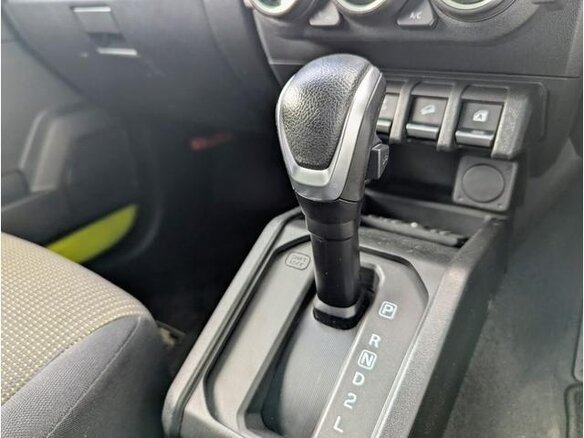 2022 Suzuki Jimny Sierra IV, зелёный, 1950002 рублей - вид 23