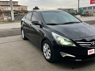 2016 Hyundai Solaris I Рестайлинг, чёрный, 1100000 рублей, вид 3