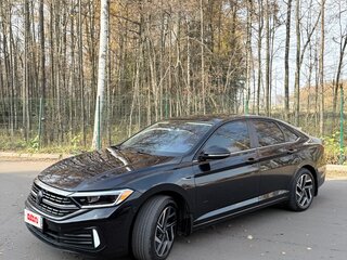2022 Volkswagen Jetta VII Рестайлинг, чёрный, 2450000 рублей, вид 1