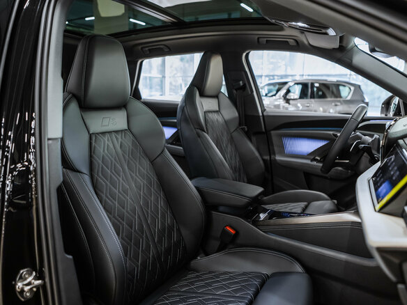 2026 Audi Q5 L III (GU), чёрный, 6375000 рублей - вид 14