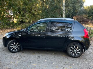 2014 Renault Sandero I, чёрный, 610000 рублей, вид 5