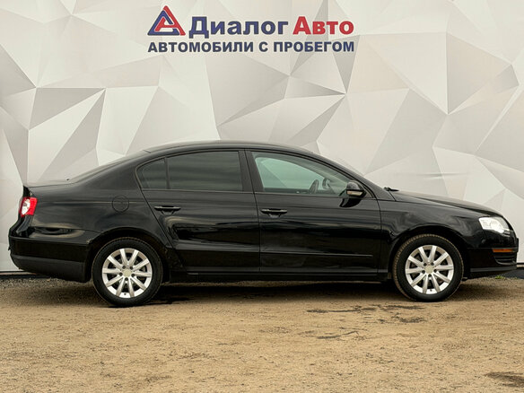2009 Volkswagen Passat B6, чёрный, 450000 рублей - вид 3