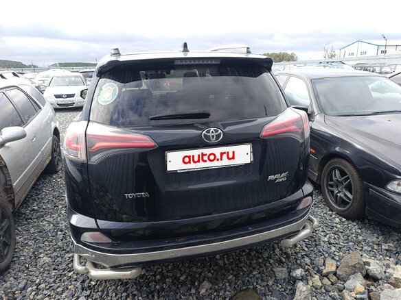 2017 Toyota RAV4 IV (XA40) Рестайлинг, серый, 1607000 рублей - вид 5