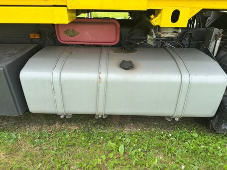 2004 Renault Premium, белый, 2800000 рублей, вид 4