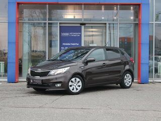 2017 Kia Rio III Рестайлинг, коричневый, 1000000 рублей, вид 1