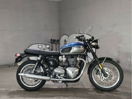 2022 Triumph Bonneville T120, серебристый, 1290000 рублей, вид 1