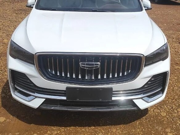2022 Geely Monjaro (Xingyue L) I, белый, 2550000 рублей