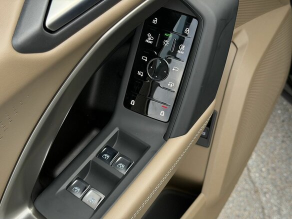 2026 Audi Q5 L III (GU), чёрный - вид 14