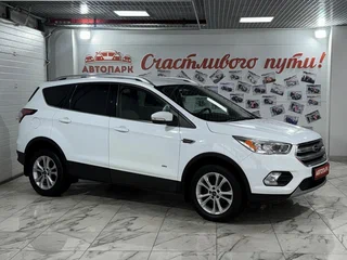 2017 Ford Kuga II Рестайлинг, белый, 1499000 рублей, вид 1
