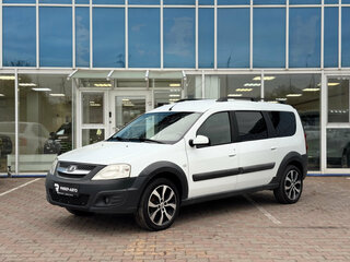2018 Lada (ВАЗ) Largus Cross I, белый, 875000 рублей, вид 4