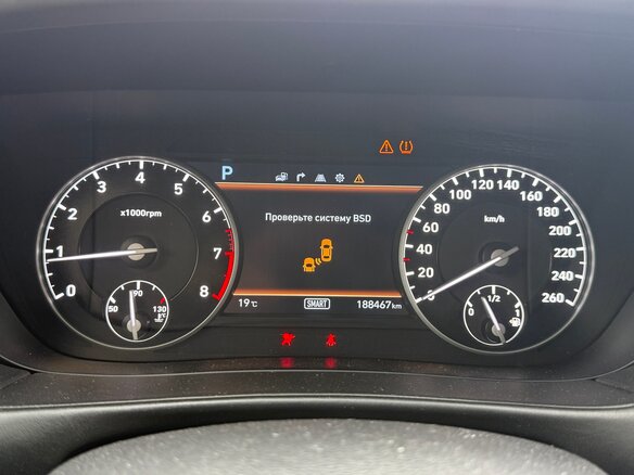 2017 Genesis G90 I, чёрный, 2800000 рублей - вид 6
