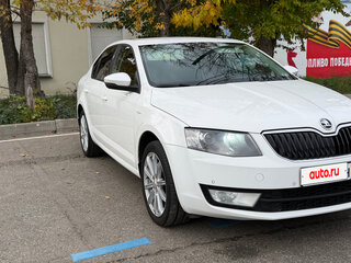 2015 Skoda Octavia III (A7), белый, 1290000 рублей, вид 3